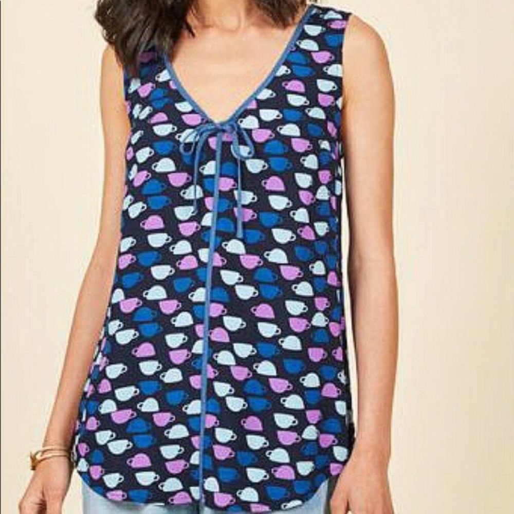 Modcloth Sleeveless Teacup Top in Size Large
